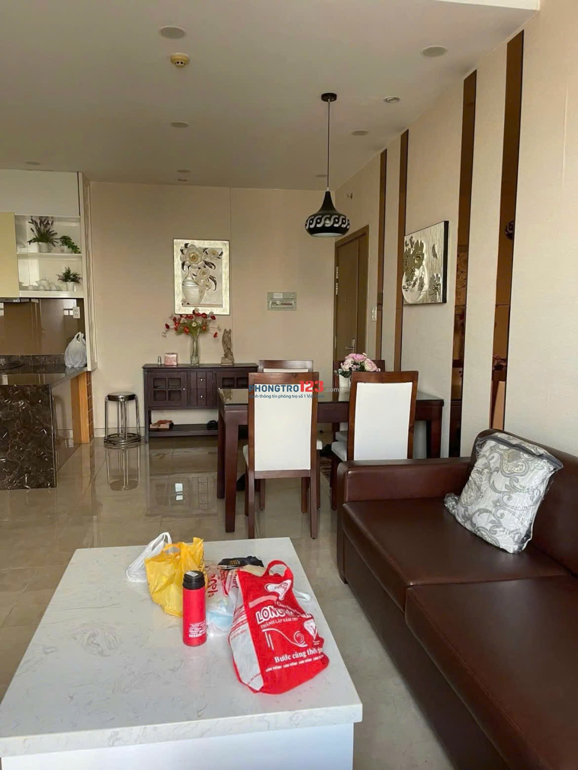 Chung cư Satra, Phan Đăng Lưu, Phú Nhuận, 93m2, 2PN, Nội thất, 16tr5/th.