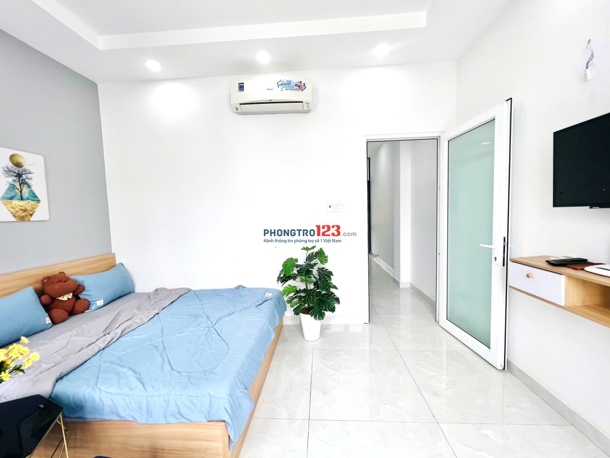 CĂN HỘ FULL NỘI THẤT BAN CÔNG, MÁY GIẶT RIÊNG - LÝ THƯỜNG KIỆT, TÂN BÌNH - GẦN SÂN BAY, ĐH BKU, VHU