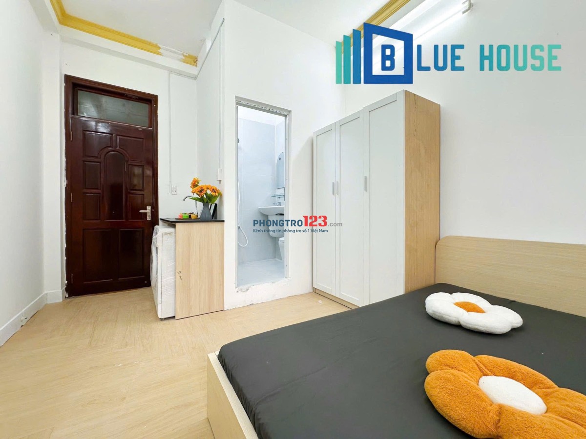 Phòng full nội thất, ban công – Đường C1, Phường 13 Gần Đại học Văn Hiến , Công Thương