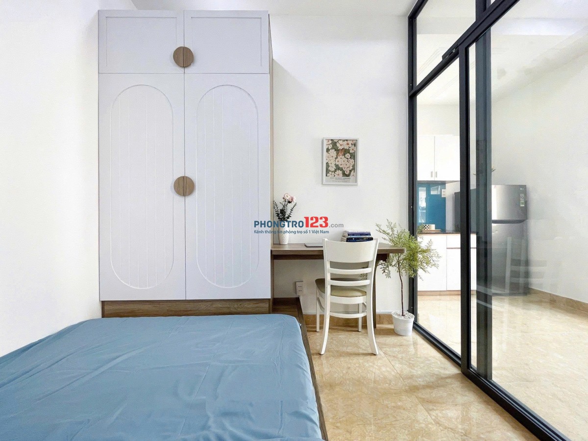 1 PN cực hiếm Quận 10 - Full nt, tách bếp, có cửa sổ trời mà giá chỉ 7x