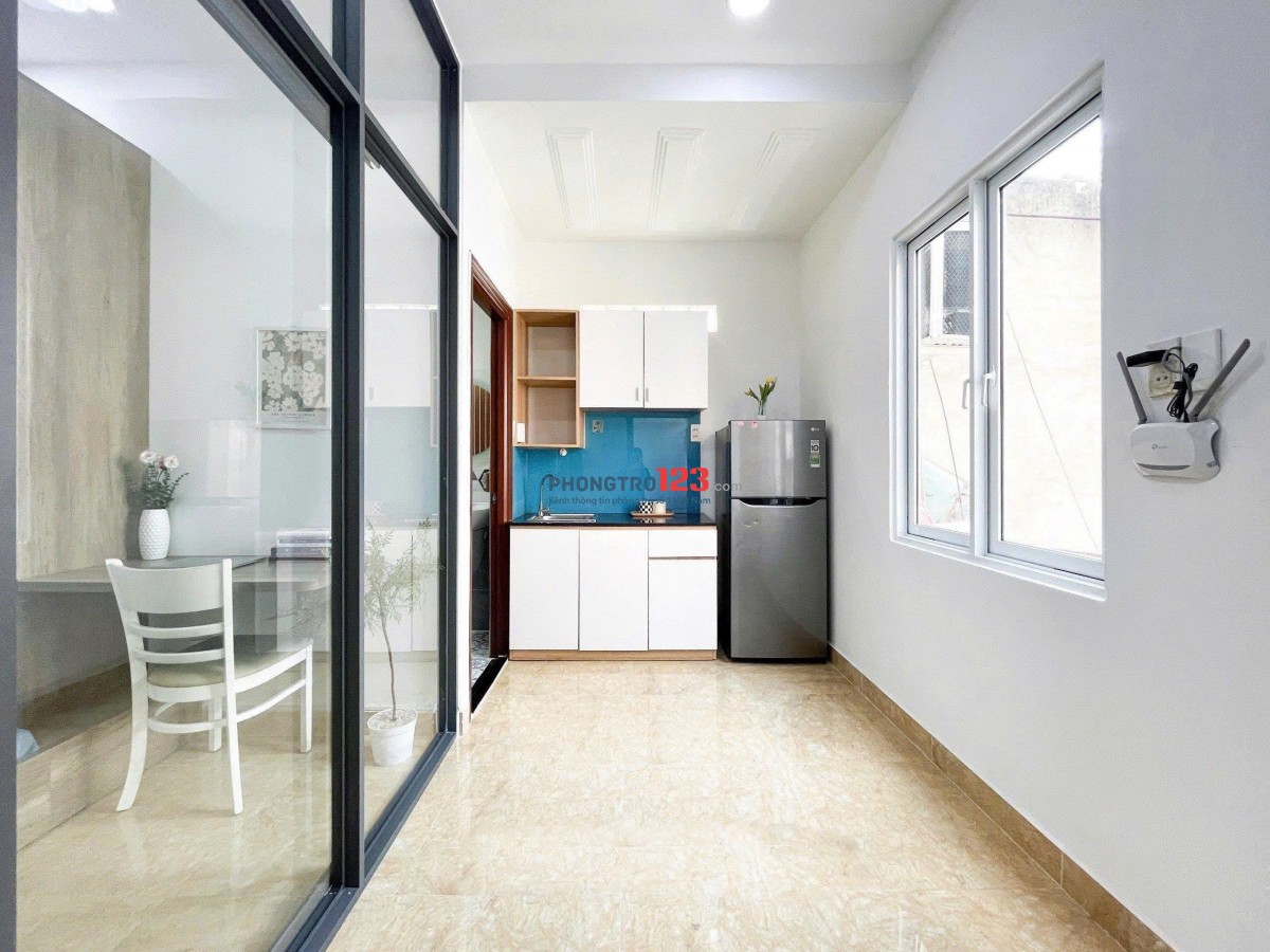 1 PN cực hiếm Quận 10 - Full nt, tách bếp, có cửa sổ trời mà giá chỉ 7x
