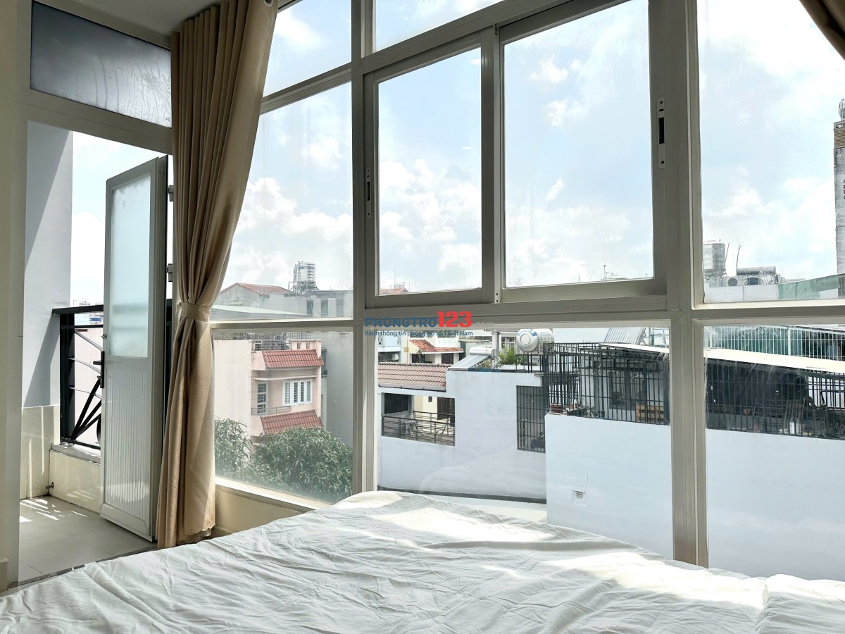CHO THUÊ CĂN HỘ DỊCH VỤ NGAY SÂN BAY CÓ CỬA SỔ LỚN, KHU AN NINH