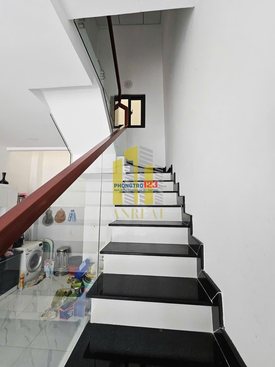 NHÀ PHỐ NHỎ XINH KHU THẢO ĐIỀN – GẦN TROPIC GARDEN