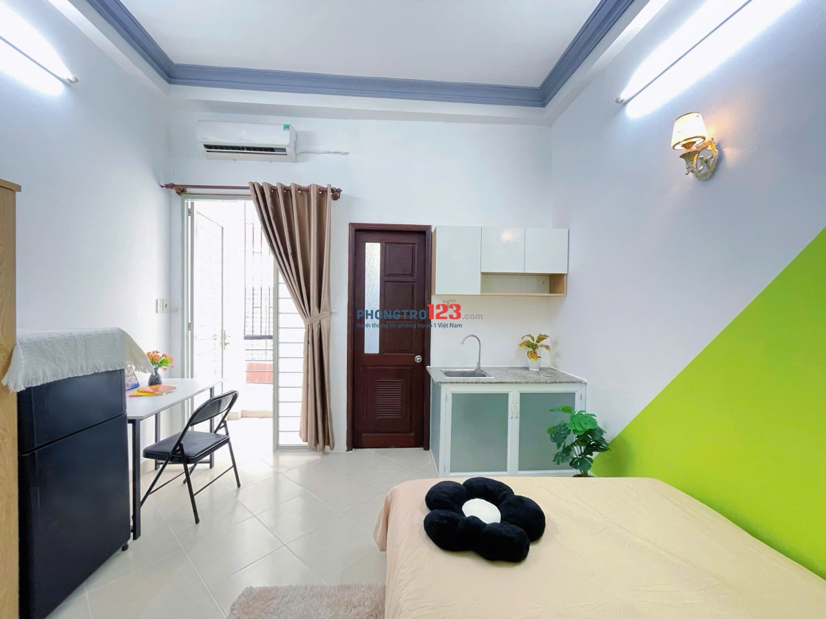 THUÊ NGAY CĂN HỘ NGUYỄN KIỆM FULL NỘI THẤT BAN CÔNG GẦN SÂN BAY TSN GIÁP Q.BTHANH