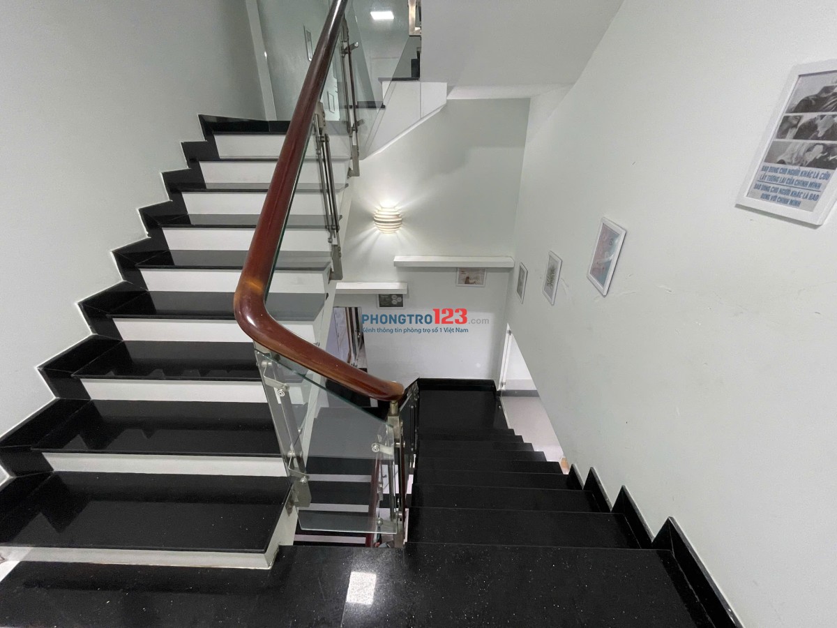 KTX nữ BAO TRỌN GÓI, GIỜ TỰ DO ngay Cao đẳng Công Thương, ĐH Văn Hóa