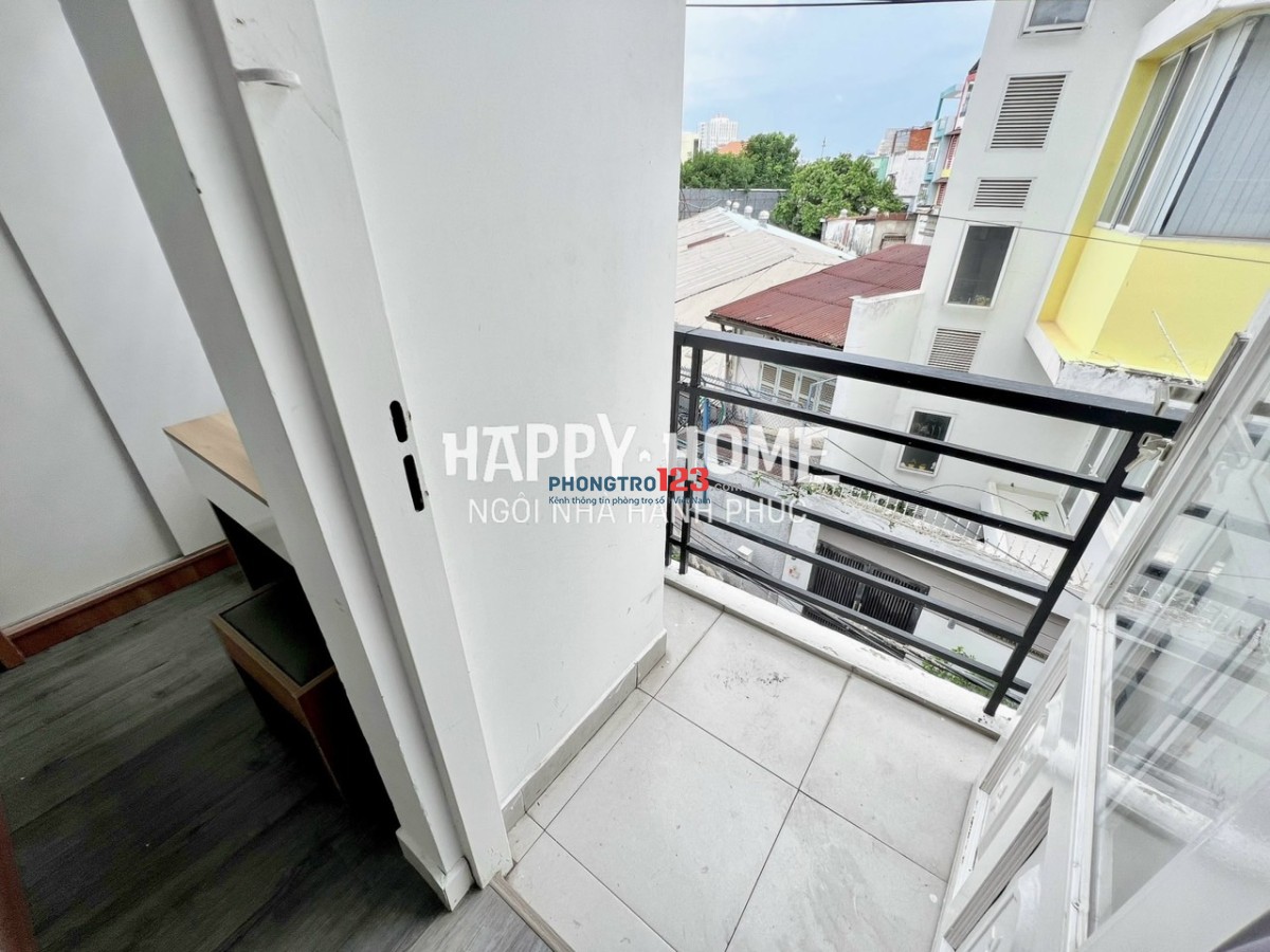 Cho thuê phòng ban công Trần Quang Diệu quận 3 hẻm thông Trường Sa gần coopmart Nhiêu Lộc,UEH, ĐH Mở