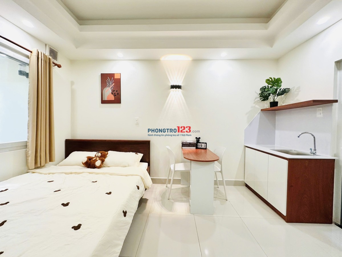 Căn hộ dịch vụ Bạch Đằng Tân Bình – gần sân bay, ĐH Tài chính Marketing, Văn Lang, tiện nghi cao cấp