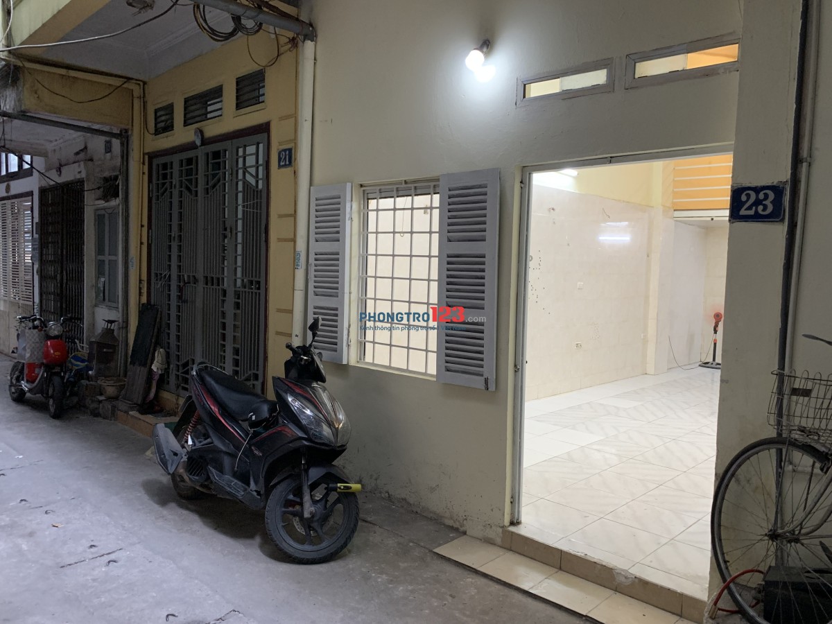 Cho thuê nhà 40m2 phố Đốc Ngữ, Ba Đình, HN (Chính chủ)