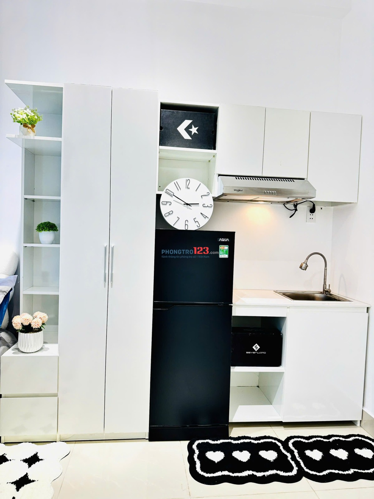CHO THUÊ NGAY CĂN HỘ HUỲNH VĂN BÁNH FULL NỘI THẤT BAN CÔNG GẦN SÂN BAY TSN - CÔNG VIÊN HOÀNG VĂN THỤ