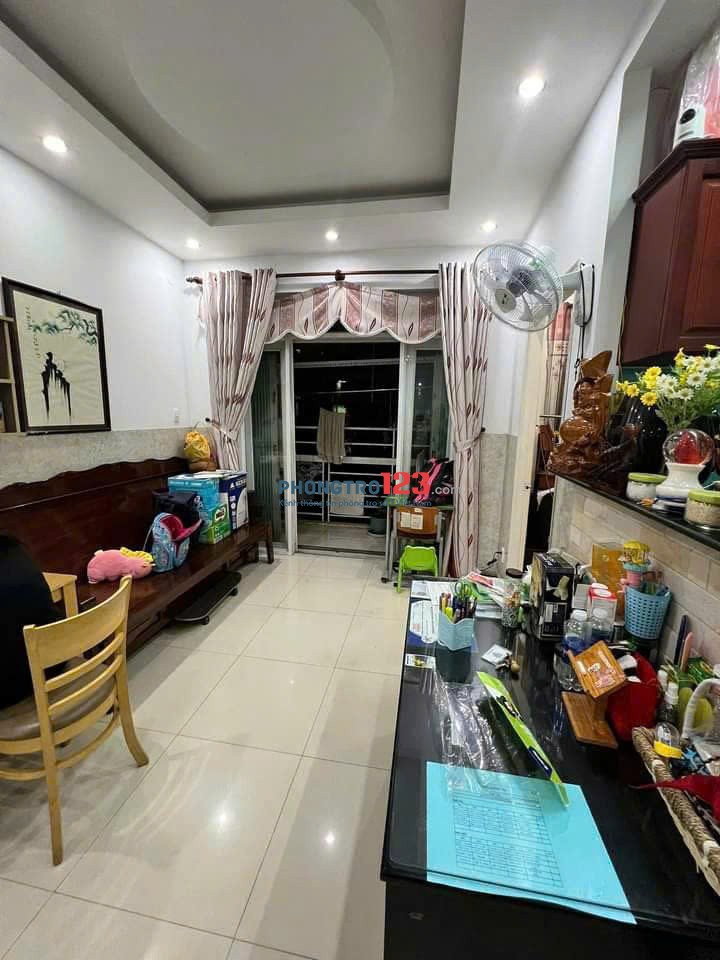 Chung cư Saigon Tower, Thoại Ngọc Hầu, TP: 85m2, 2pn 2wc ban công 8tr5