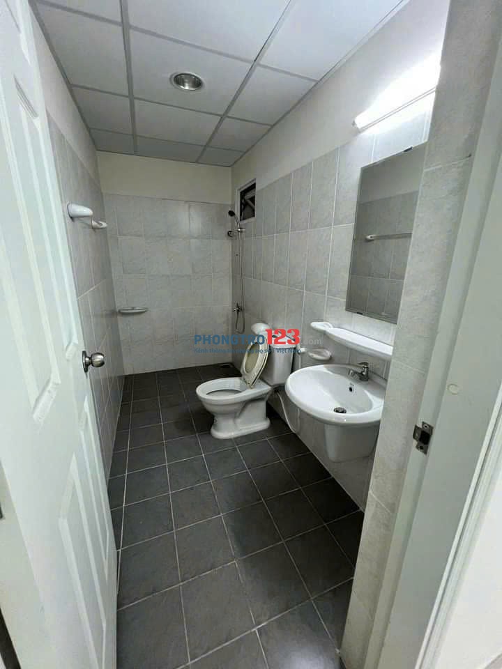 Chung cư Saigon Tower, Thoại Ngọc Hầu, TP: 85m2, 2pn 2wc ban công 8tr5