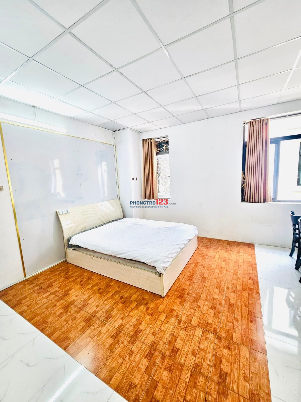 Chính chủ cho thuê căn hộ dịch vụ Lakeview City - Quận 2