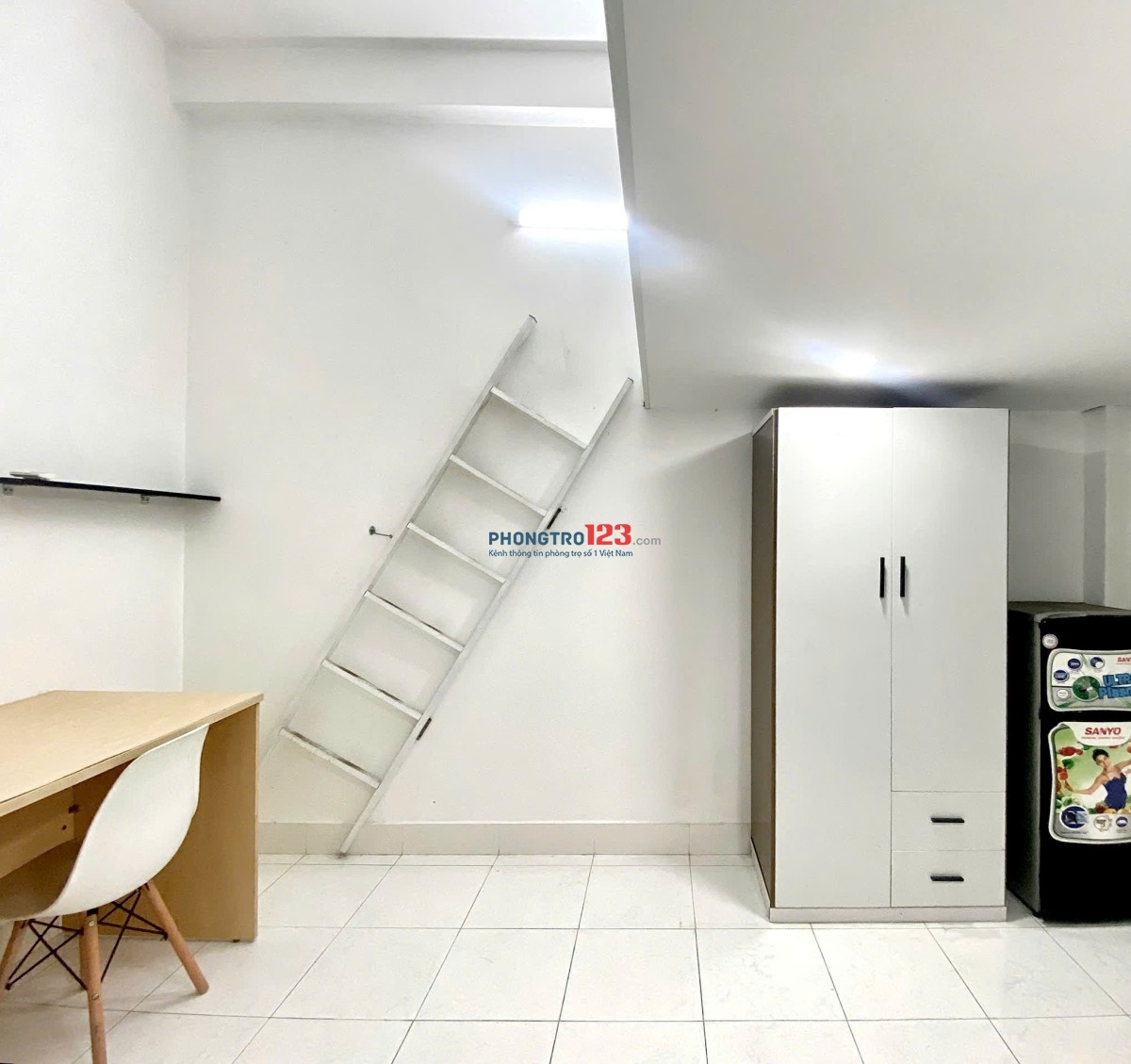 Duplex Full NT - Cửa Sổ Rộng Gần Phan Xích Long - Phú Nhuận