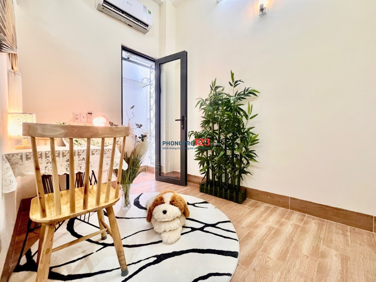 Căn hộ mini có gác - giếng trời siêu thoáng mát CMT8 Q.10 - Vào là ở ngay