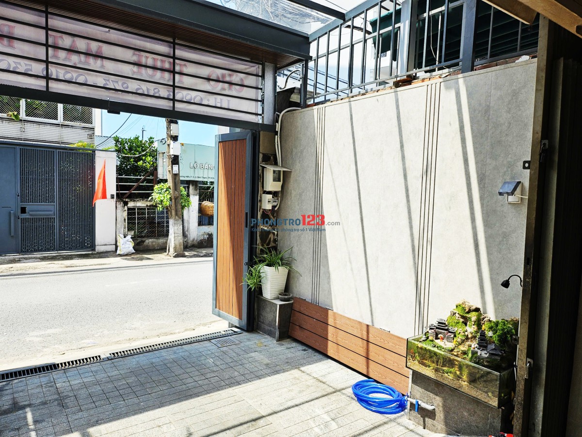 Cho Thuê Mặt Bằng Kinh Doanh gần chợ , trường học , GV giáp ranh Bình Thạnh