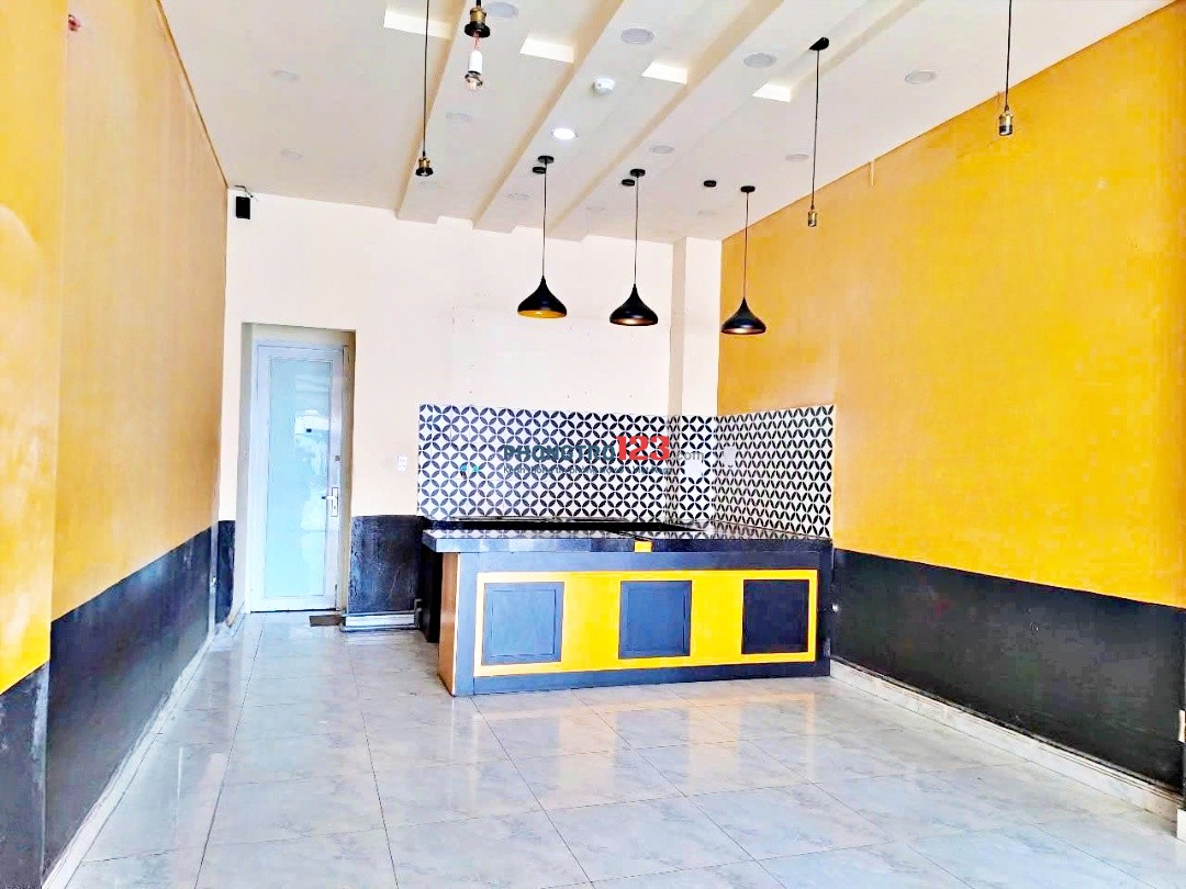 Cho thuê mặt bằng kinh doanh mặt tiền Điện Biên Phủ, gần ngã tư Cao Thắng – vị trí vàng quận 10
