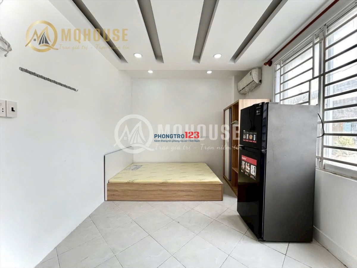 Phòng Mới 100%_Cửa sổ lớn, full nội thất Lê Quang Định gần chợ Bà Chiểu, Ngã Tư Hàng Xanh, giáp Q1