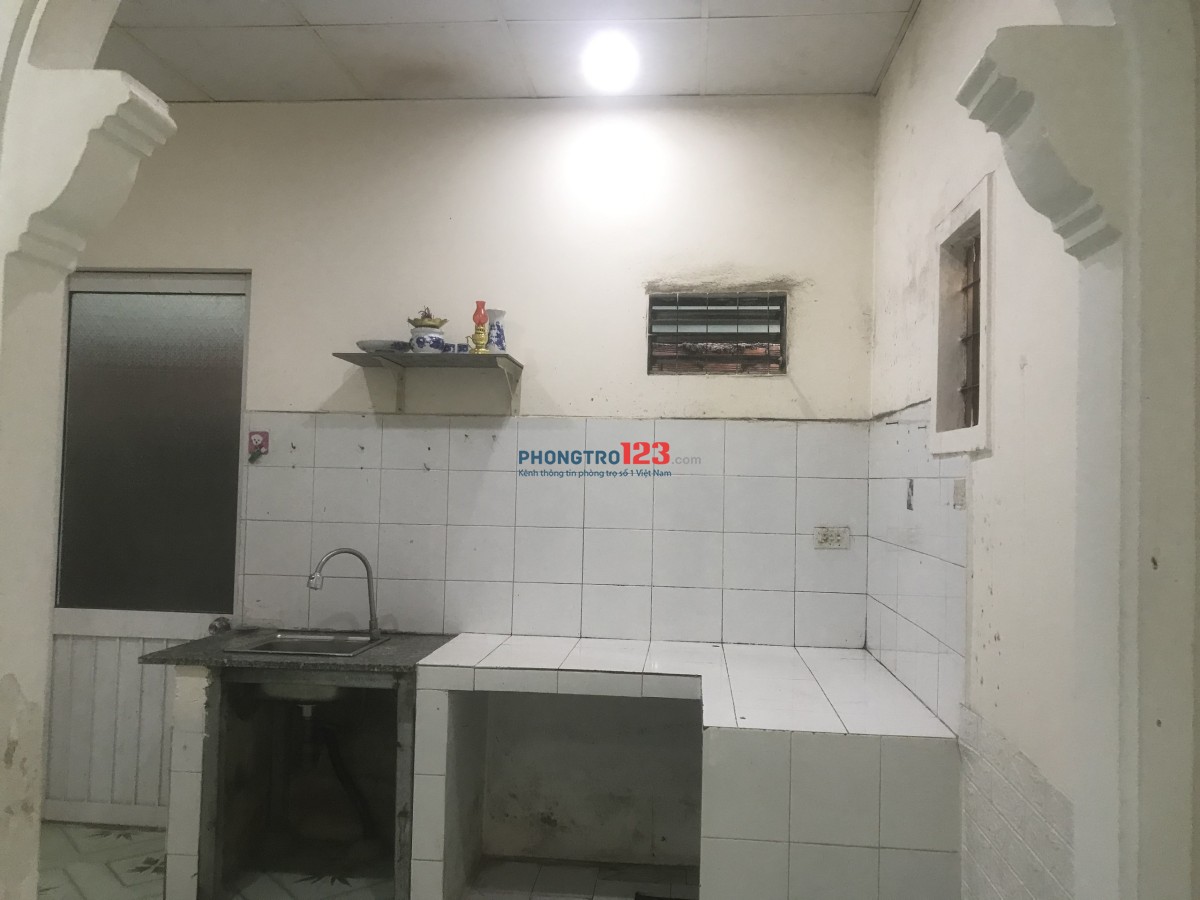 Nhà mặt tiền cấp 4, 45m2 đường mê linh, p9, đà lạt