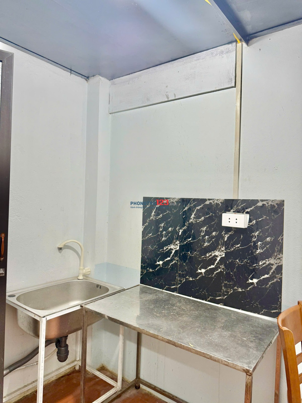 SẮP TRỐNG GÁC XẾP CỰC ĐẸP - GIÁ RẺ - KHÉP KÍN TẠI NGÔ THÌ SỸ, VẠN PHÚC, HÀ ĐÔNG
