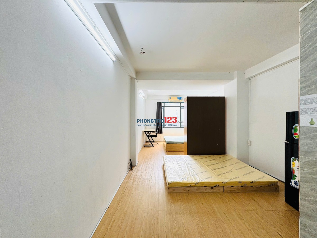 CHO THUÊ PHÒNG TRỌ NƠ TRANG LONG FULL NỘI THẤT CỬA SỔ CS2, CS3 VLU GIÁP GÒ VẤP, PHÚ NHUẬN
