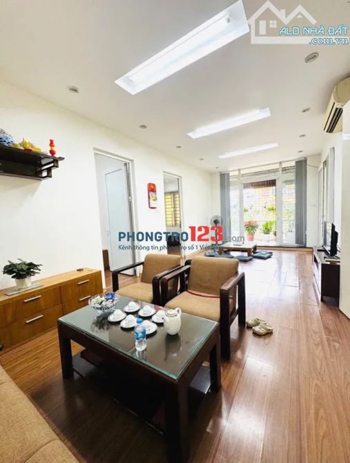 Chính chủ cho thuê căn hộ CT1A Xuân La ( ngõ 156 Võ Chí Công). Ngay cạnh toà HDI Tây Hồ