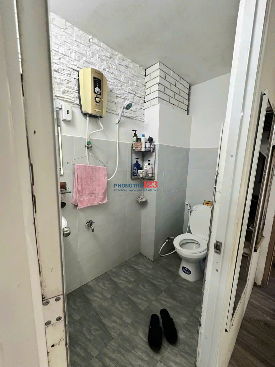 Cho thuê phòng cửa sổ Trần Khánh Dư quận 1 gần Hoàng Sa, chợ Tân Định, Phan Xích Long, ĐH Kiến Trúc