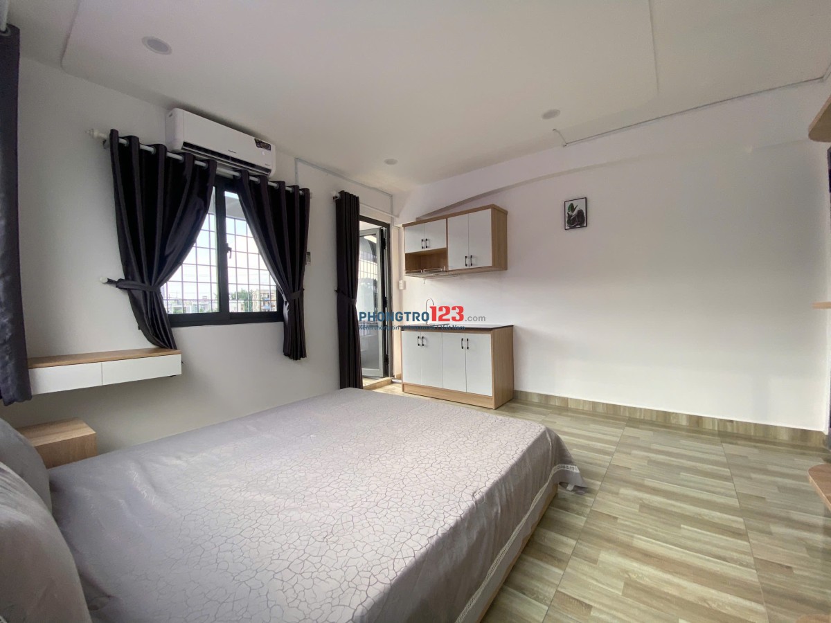 CĂN HỘ THOÁNG MÁT, BAN CÔNG ĐÓN NẮNG, PHAN VĂN TRỊ, GẦN ĐẠI HỌC VĂN LANG HUTECH,GTVT, CÔNG NGHIỆP