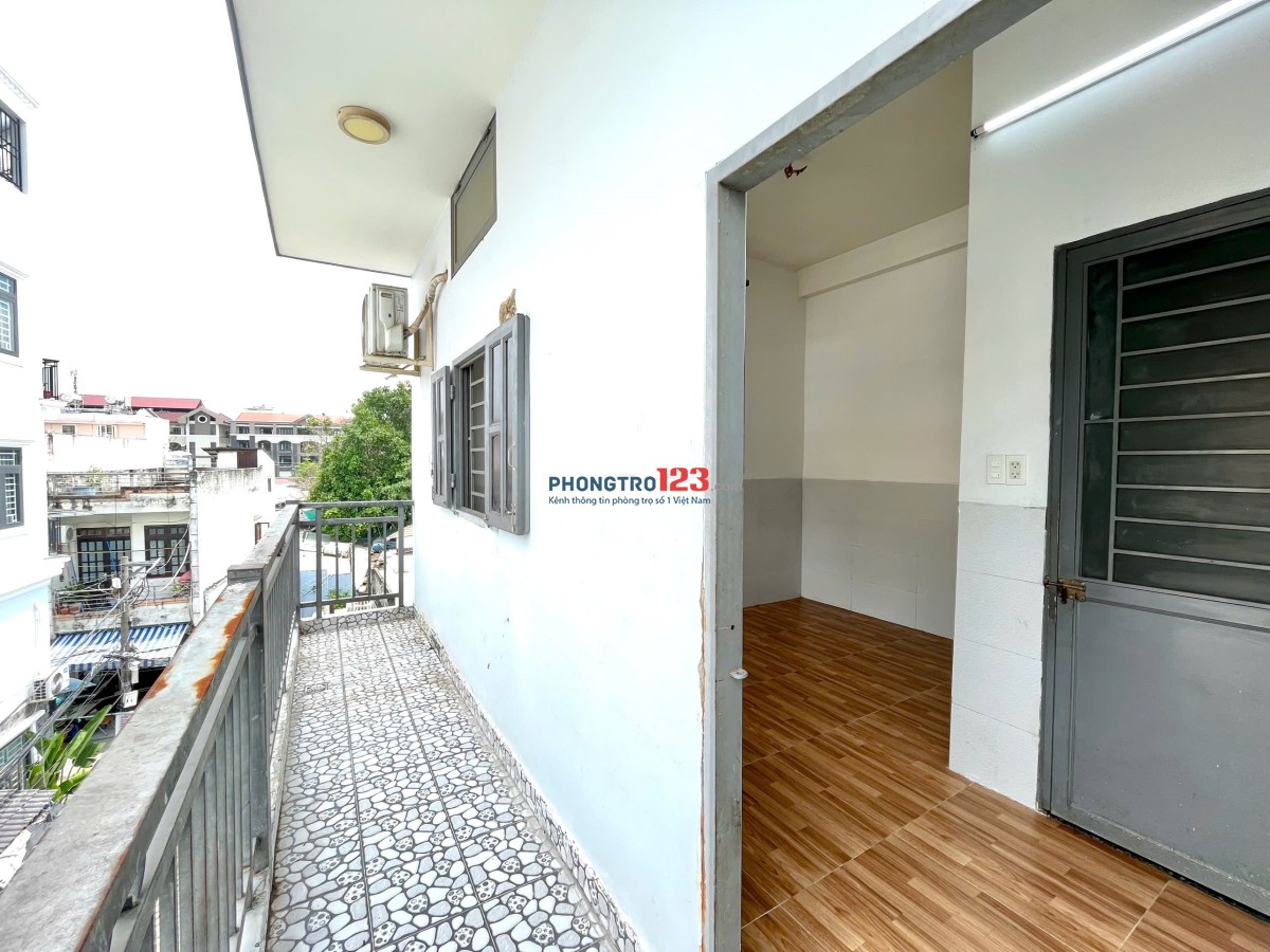 Ở NGAY!! PHÒNG BAN CÔNG GIÁ TỐT GẦN VINCOM PH VĂN TRỊ, ĐH CÔNG NGHIỆP