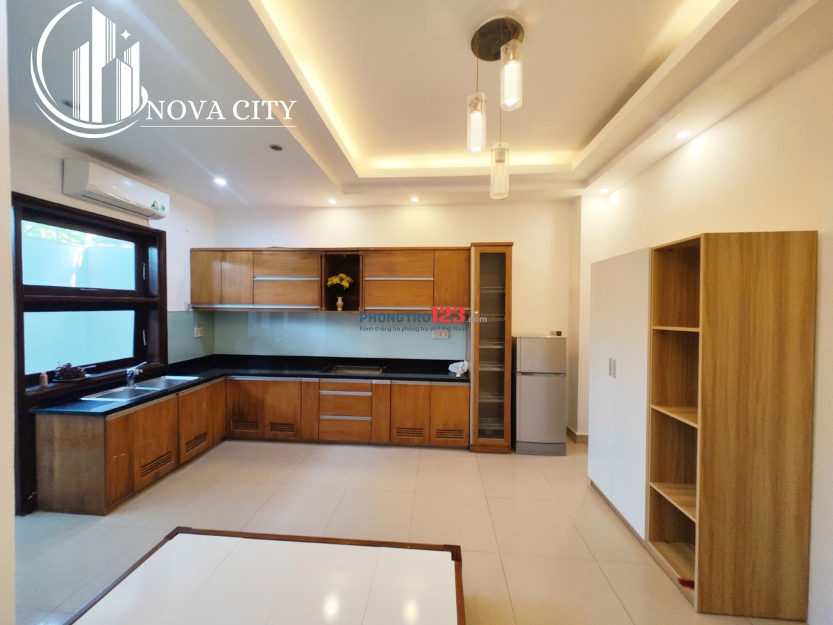 Căn hộ full nội thất có sân sau gần Phạm Hùng - Nguyễn Văn Linh - nhà thờ Nam Hải