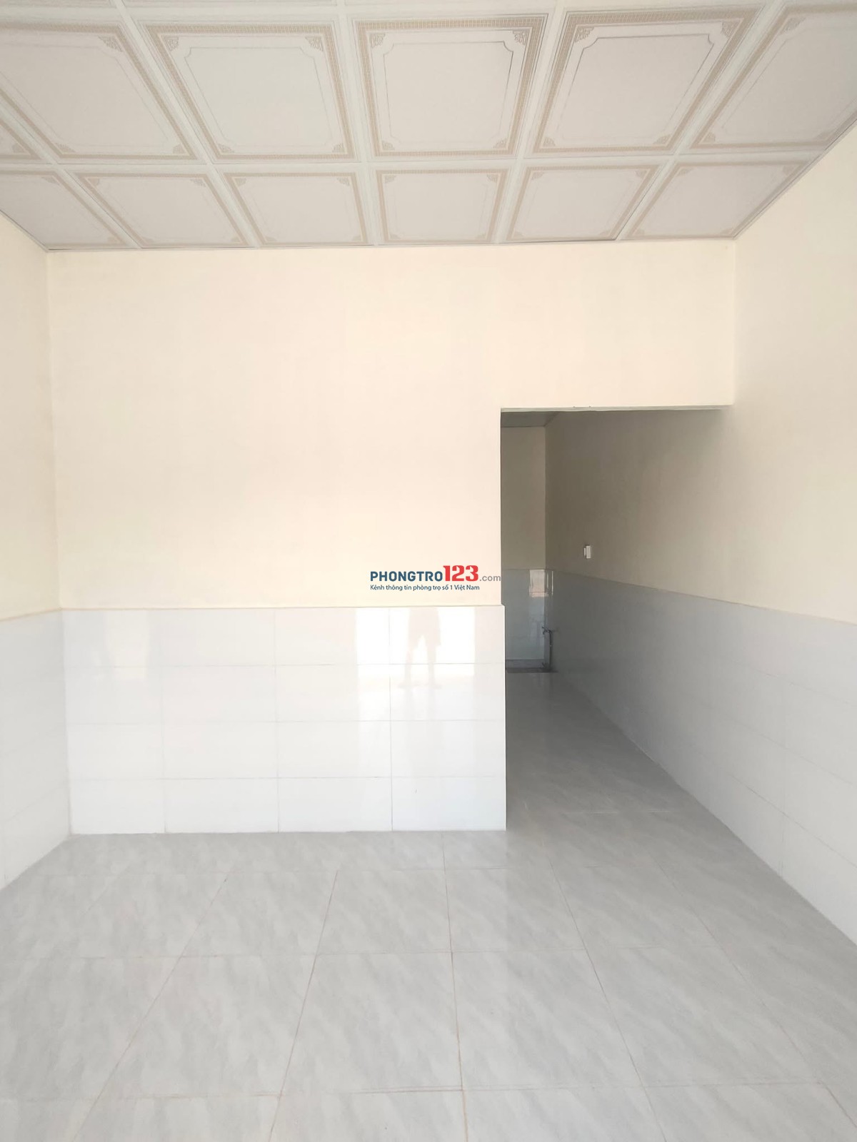 CÒN 1 PHÒNG MỚI XÂY MẶT TIỀN LỘ Ô TÔ KDC HƯNG PHÚ 1 - GẦN SIÊU THỊ GO & TRUNG TÂM TP CẦN THƠ