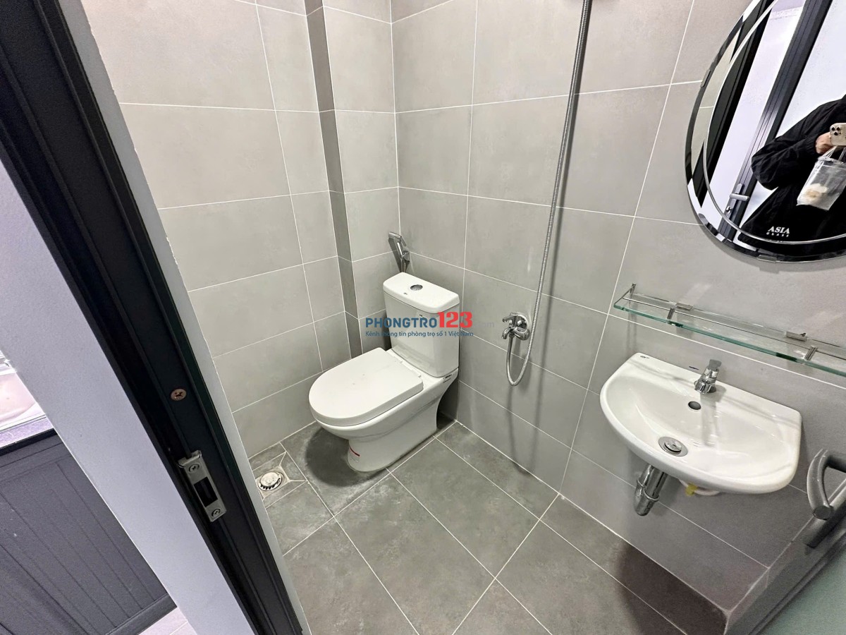 CÁCH VĂN HIẾN CHỈ 700M, 1PN TÁCH BẾP NGAY TÂN THÀNH - TÂN PHÚ