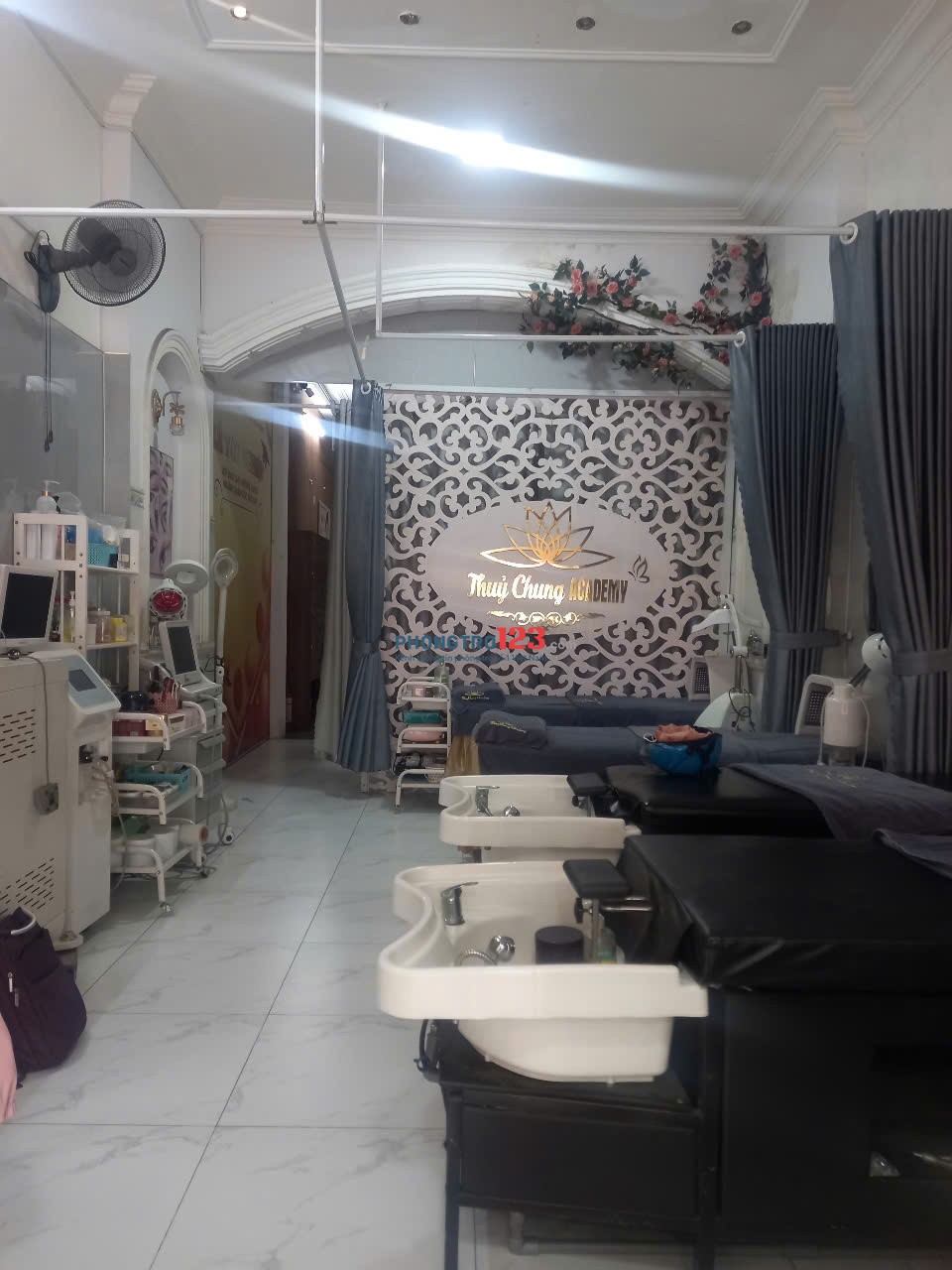 Cho thuê mặt tiền kinh doanh Phan Văn Hân Bình Thạnh