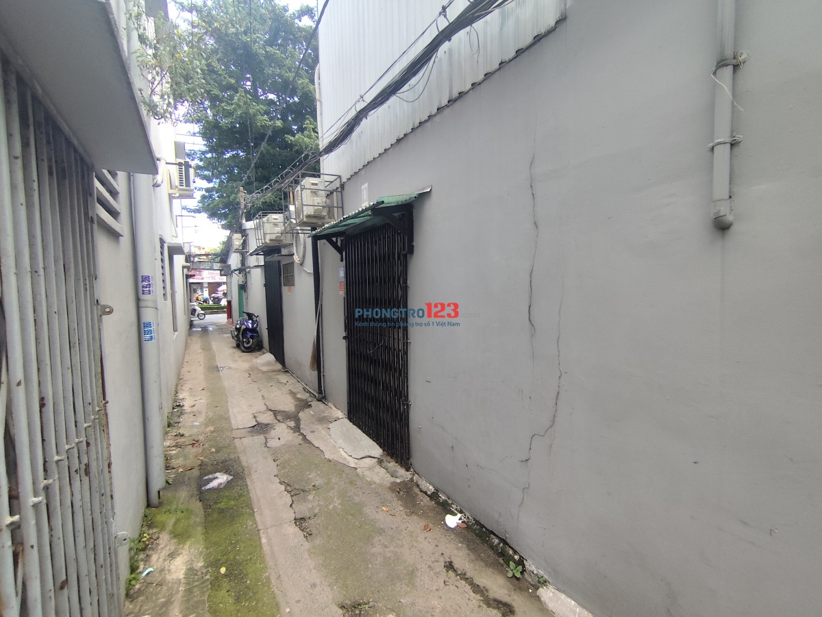 Nhà mini riêng biệt , nội thất đầy đủ, ở ngay