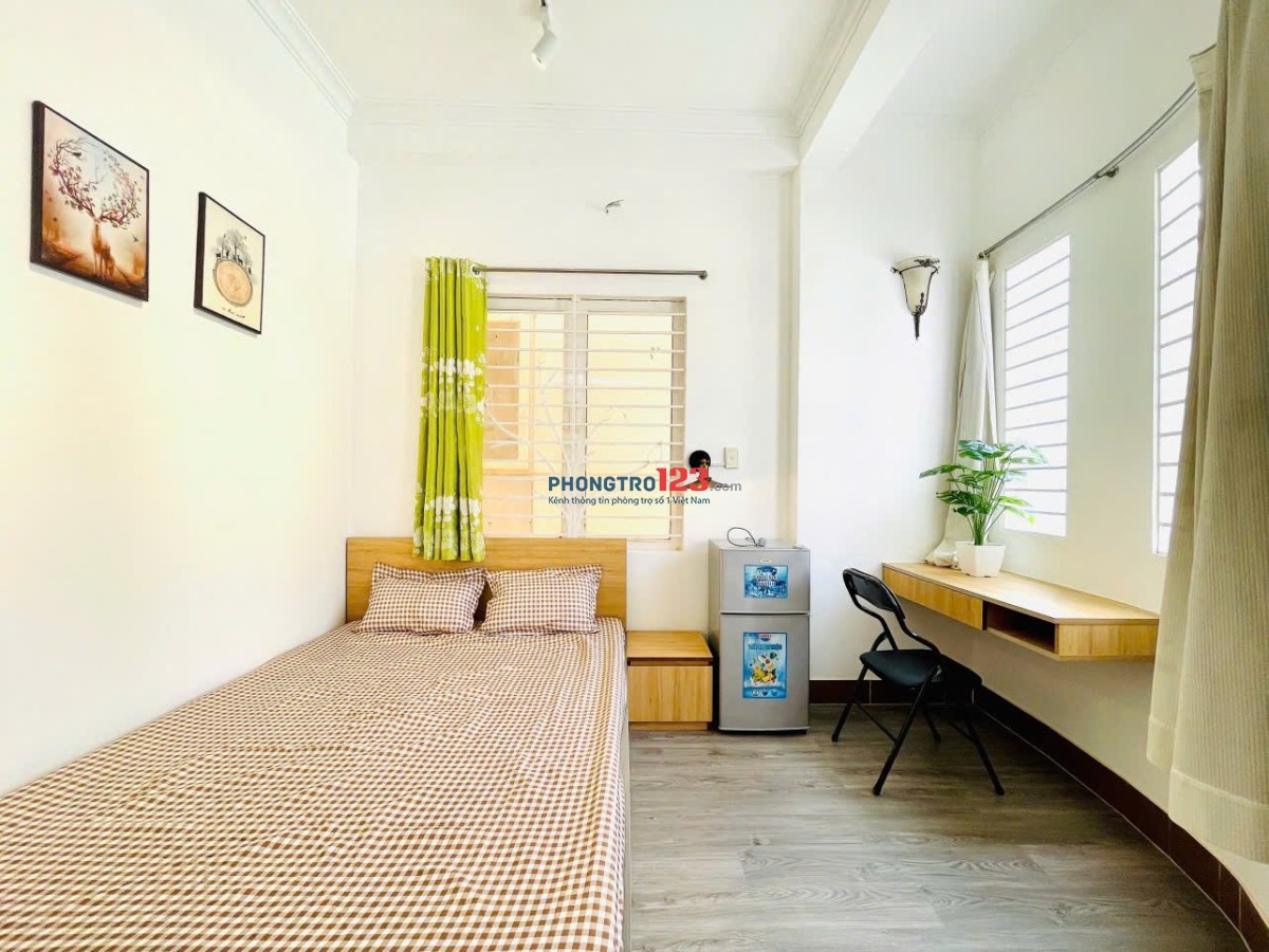 Phòng Trọ Quận 1, Balcony Tách Bếp, Full Nội Thất. Gần ISB, Đh Mở, Chợ Tân Định, Cv Lê Văn Tám