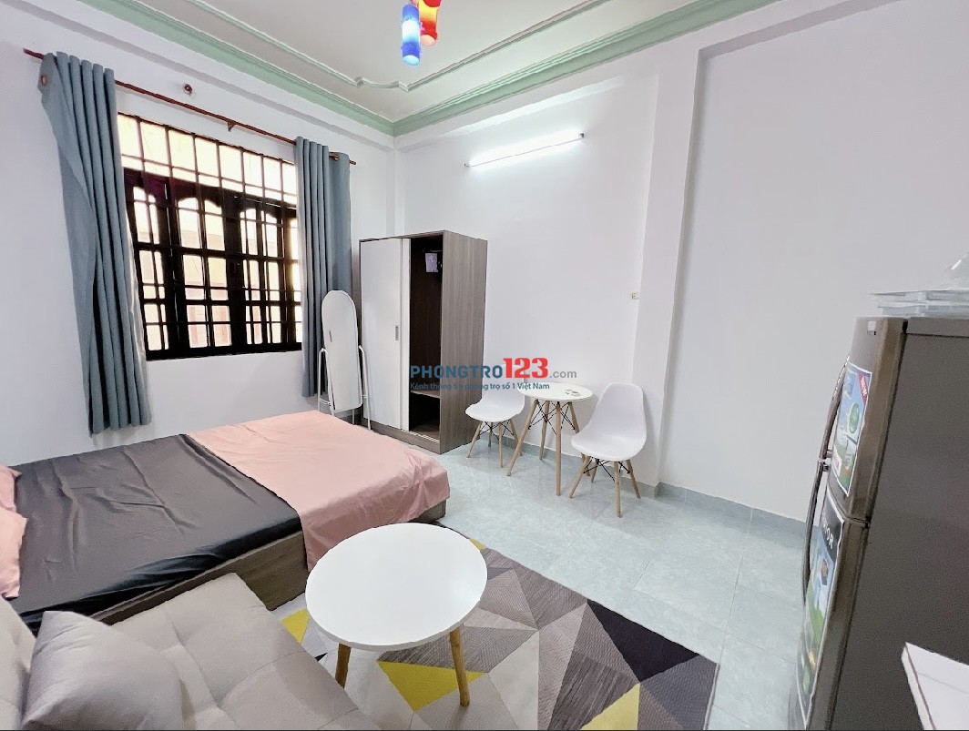 Cho Thuê Phòng Nguyễn Hữu Cảnh, gần Landmark81, Q2 có cửa sổ thoáng, full nội thất giá chỉ 5xxx