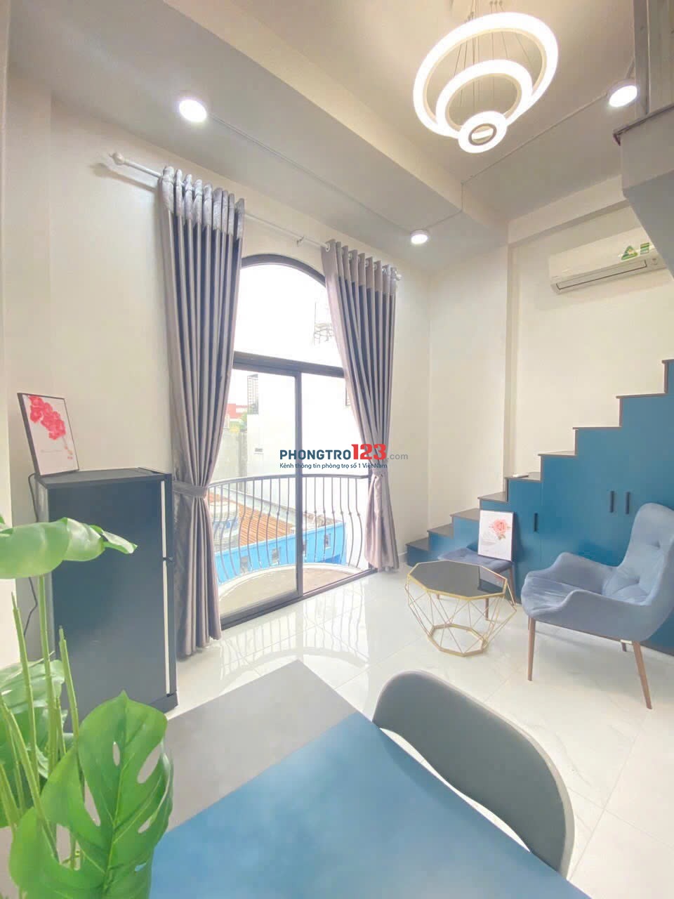 CĂN HỘ TÁCH BẾP CÓ BAN CÔNG FULL NỘI THẤT NGAY TRUNG TÂM TÂN BÌNH