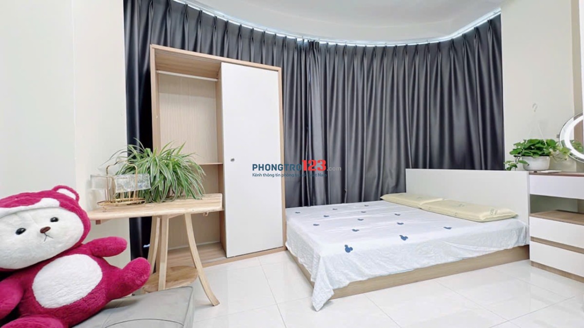 Phòng Full Nội Thất Cửa Sổ Trời Rộng 40m2 Ngay Chợ Bà Chiểu Gần Q1