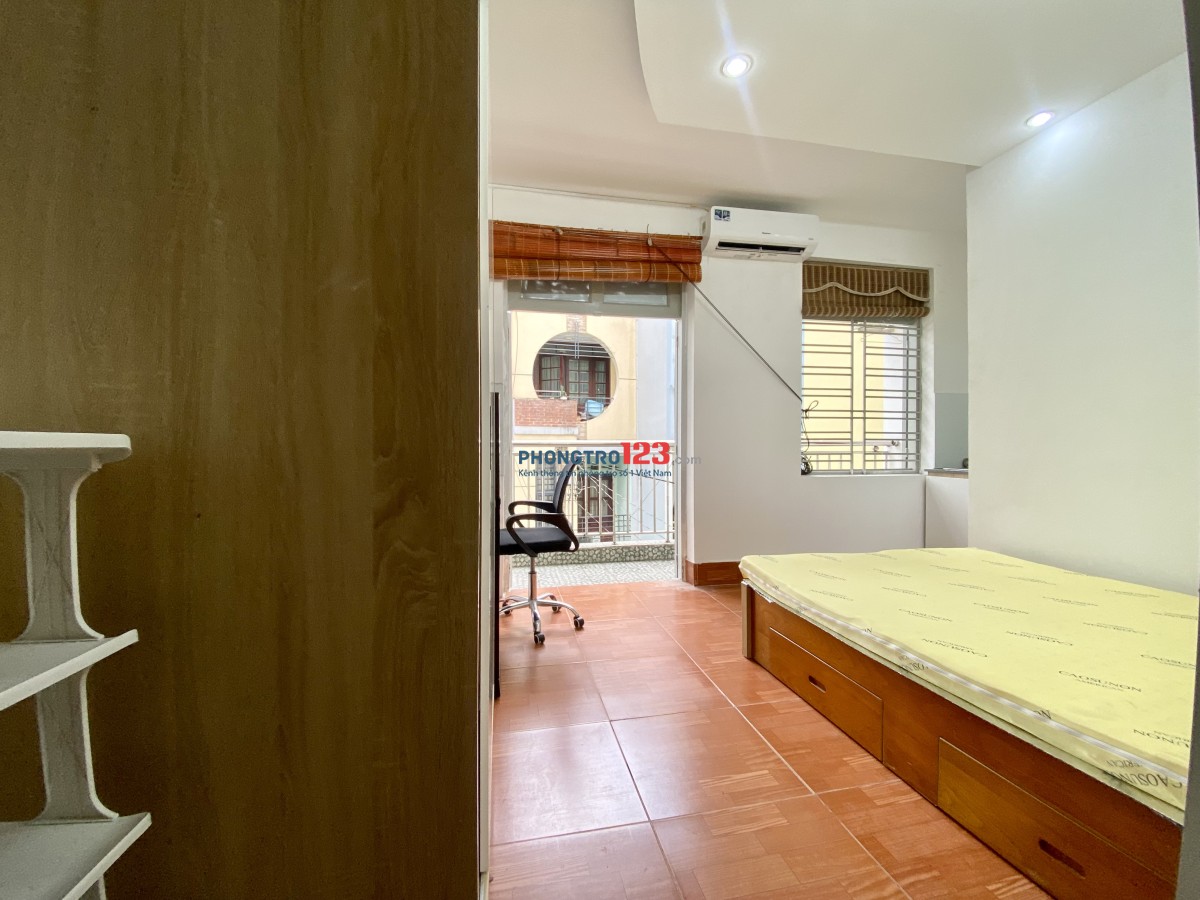 CHO THUÊ CĂN HỘ FULL NỘI THẤT - BAN CÔNG - GẦN ĐH HUTECH, GTVT, CHỢ BÀ CHIỂU