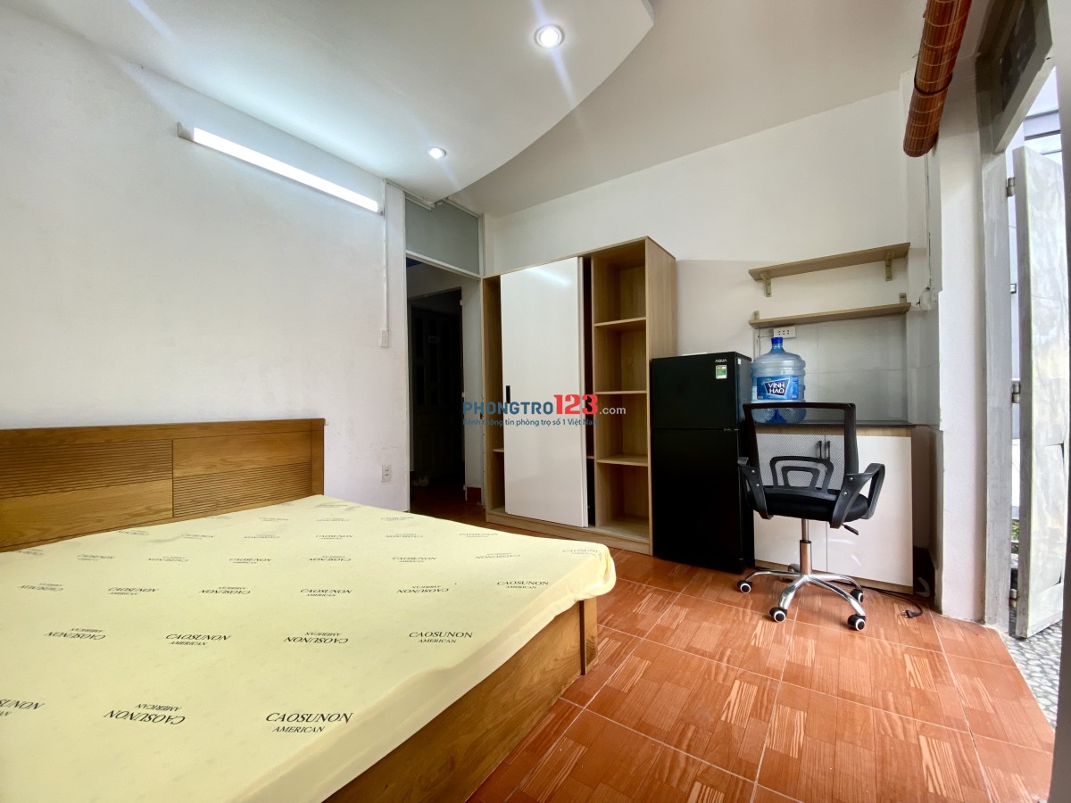 CHO THUÊ CĂN HỘ FULL NỘI THẤT - BAN CÔNG - GẦN ĐH HUTECH, GTVT, CHỢ BÀ CHIỂU