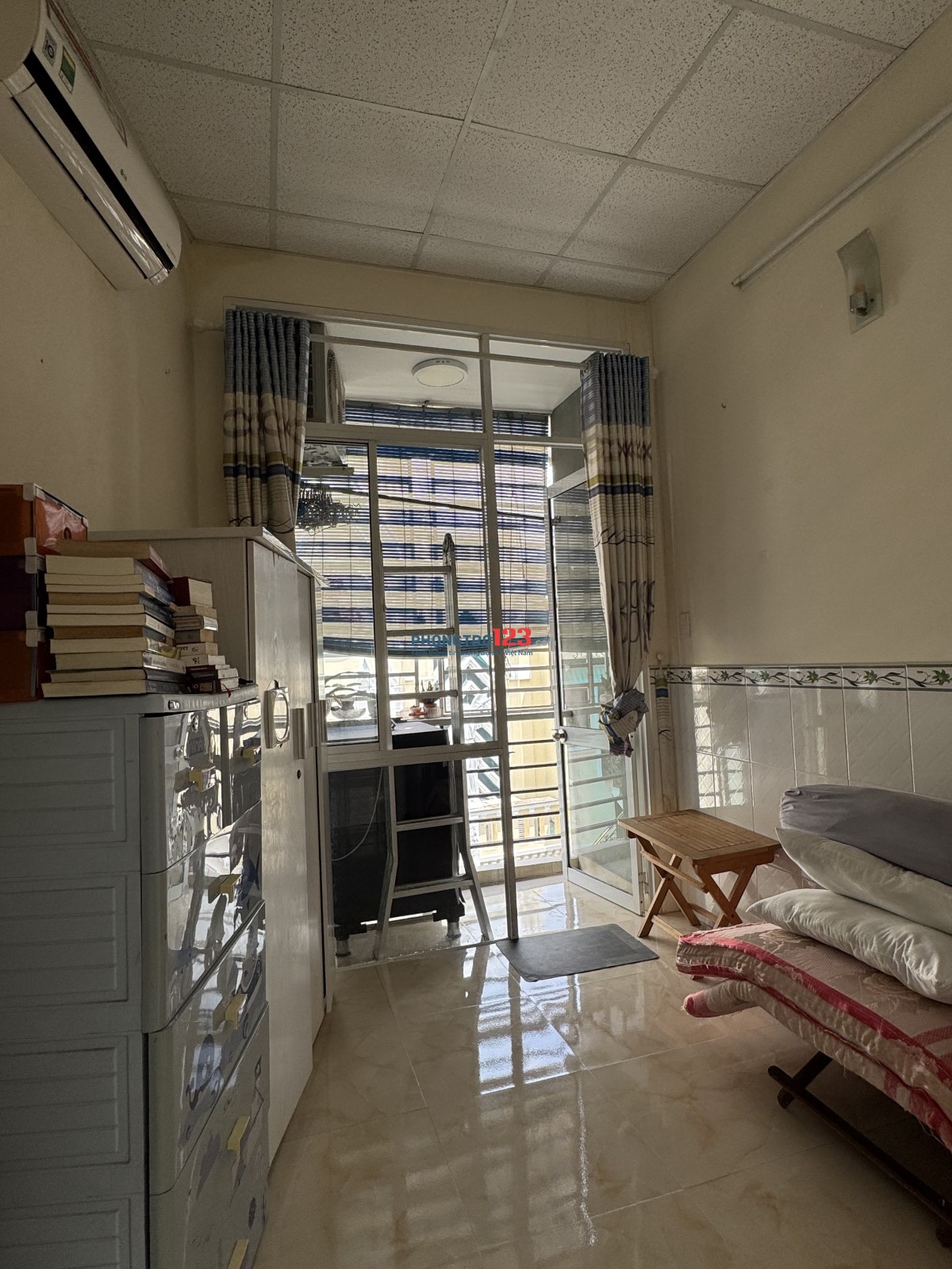 Chính chủ cho thuê nhà hẻm Hoàng Sa, phường Tân Định, Q1 (cách mặt tiền Hoàng Sa 30m), 1 trệt 2 lầu,