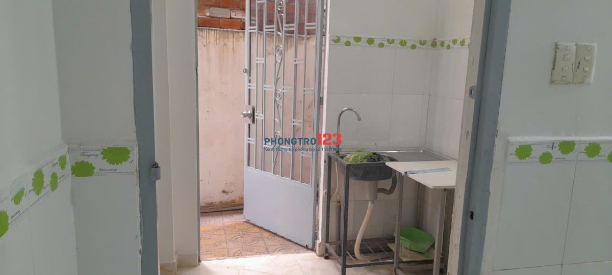 Còn 1 phòng ngay trung tâm Q3 - Chính chủ cho thuê phòng mới thoáng có cửa sổ, giếng trời