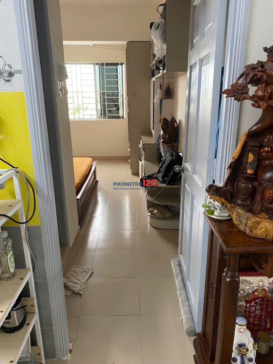 Chung cư Trần Quang Khải, Quận 1: 86m2, 2p ngủ, full nội thất, 12tr/th