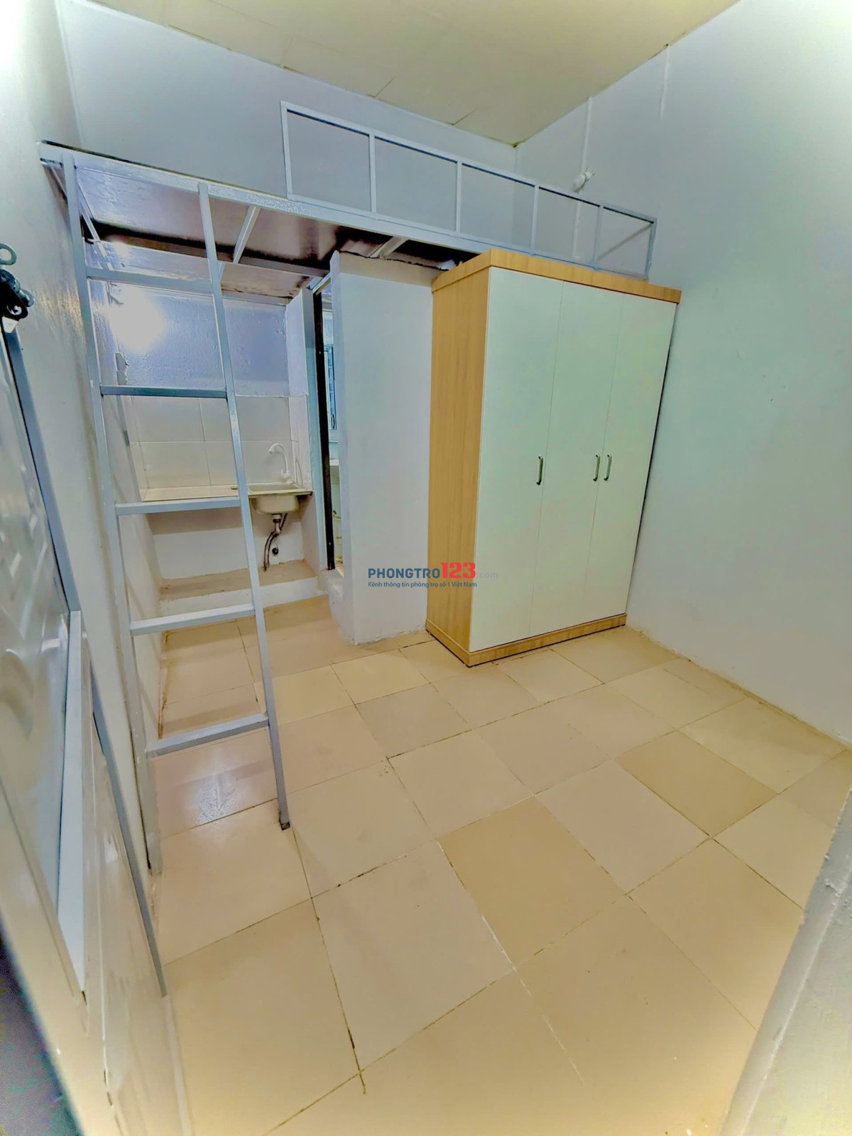 Cho thuê phòng trọ Trần Thái Tông 3,5 kk, thang máy gần Học Viện Báo Chí, ĐH Quốc Gia.