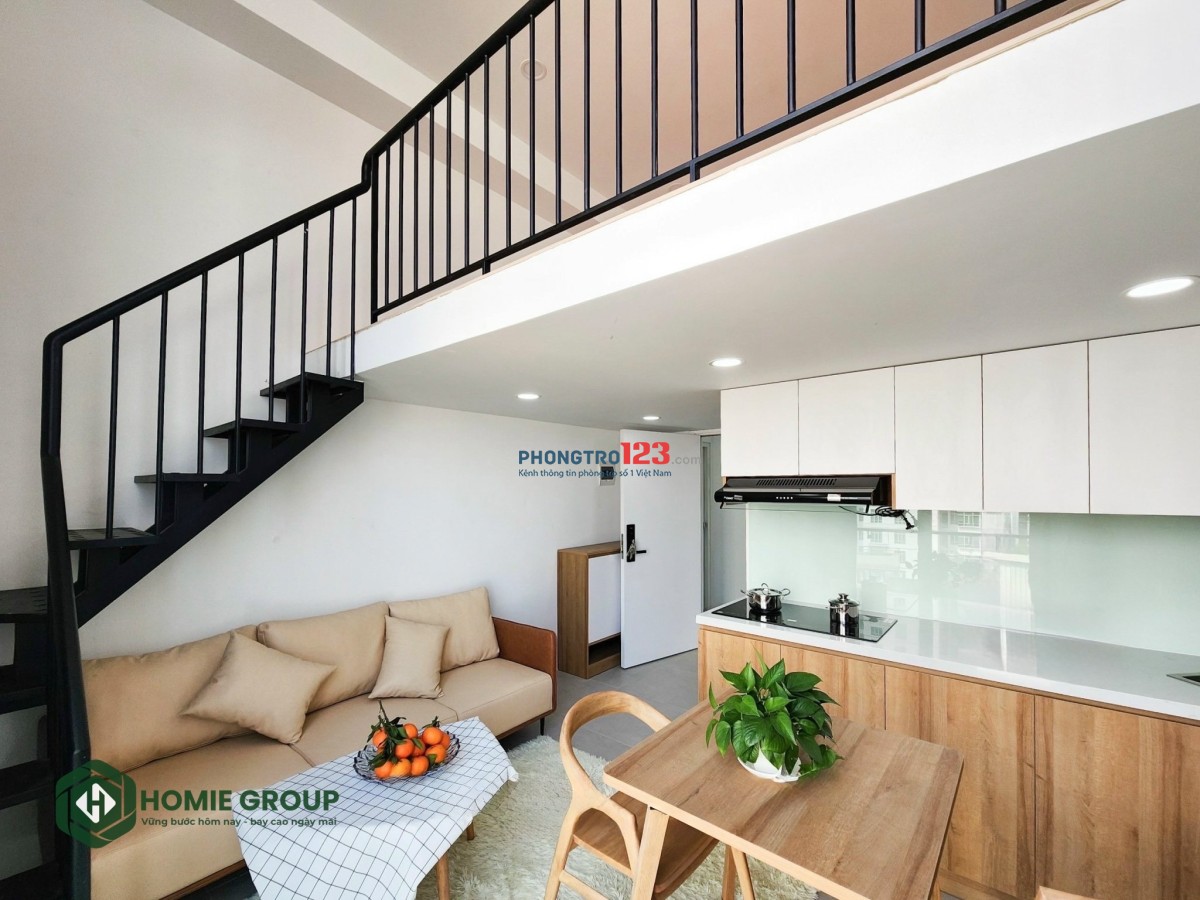 Siêu phẩm gác thoáng mát cử sổ lớn ánh sáng trời