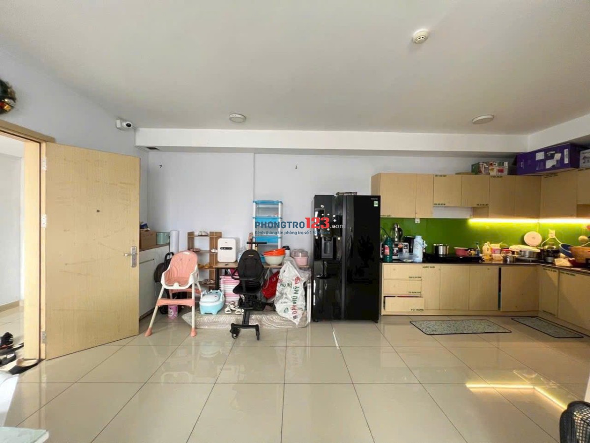 Cho thuê chung cư Phúc Yên 2, Tân Bình, 137m2, 3pn, 2wc, NT, 12tr/th