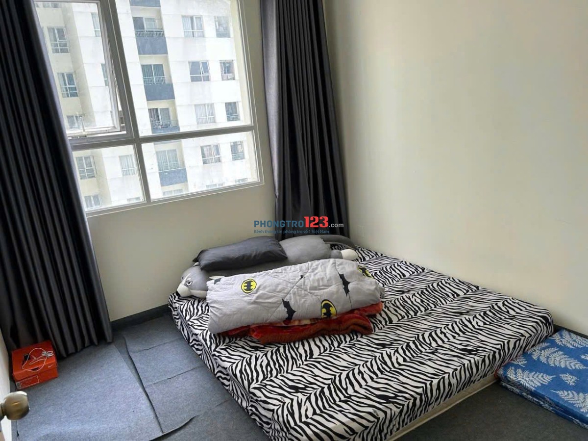 Cao ốc Phú NHuận ,Hoàng Minh Giám, PN: 77m2,2p ngủ, 12tr5/th