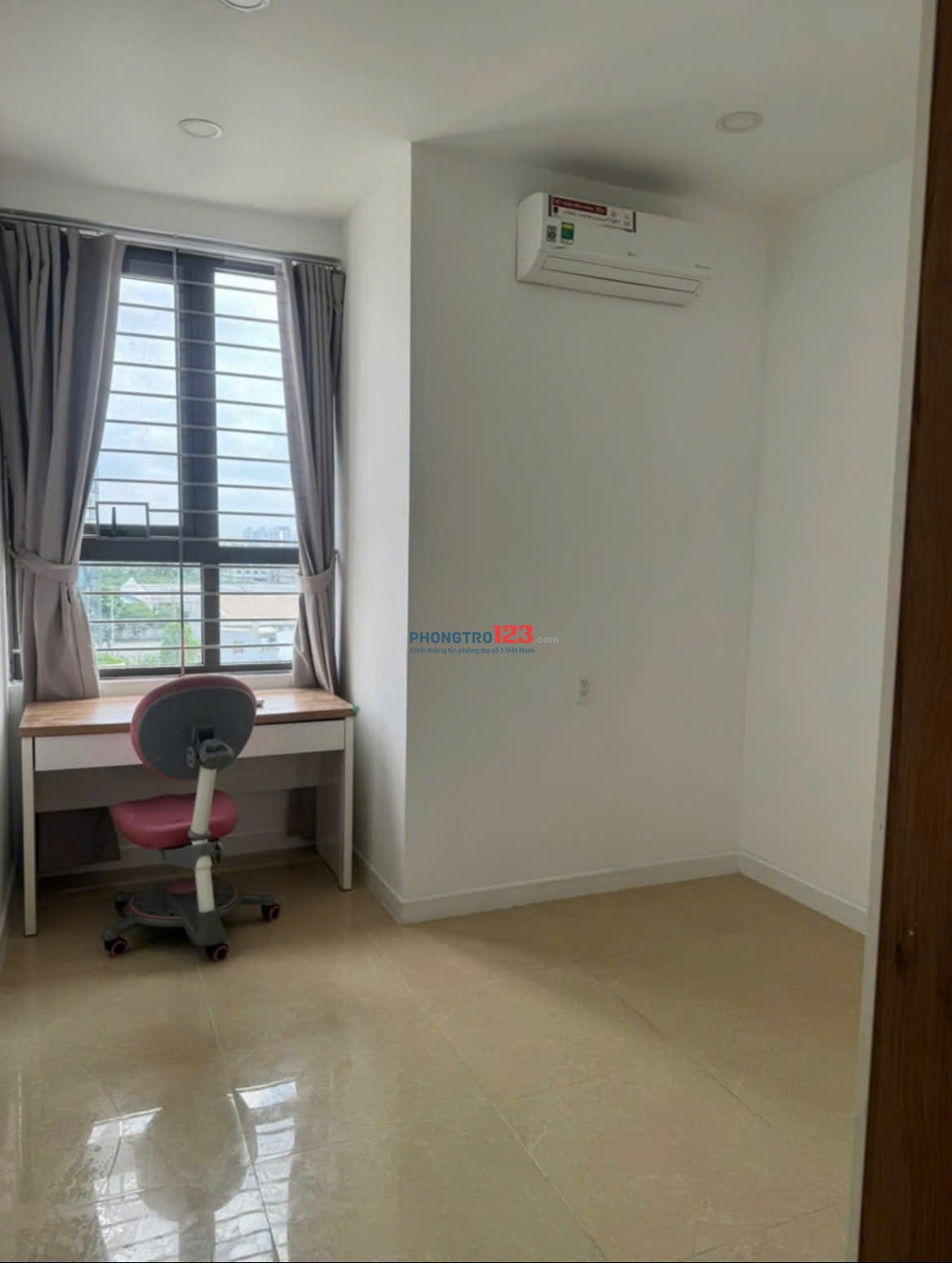 Chung cư Phúc Yên, Phan Huy Ích, P15, TB, 80m2, 2PN, 9tr/tháng.