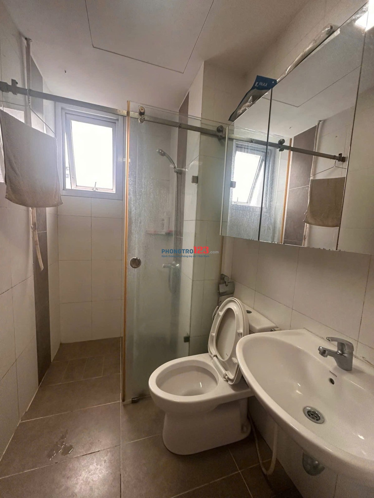 Cao ốc Phú NHuận ,Hoàng Minh Giám, PN: 77m2,2p ngủ, 12tr5/th