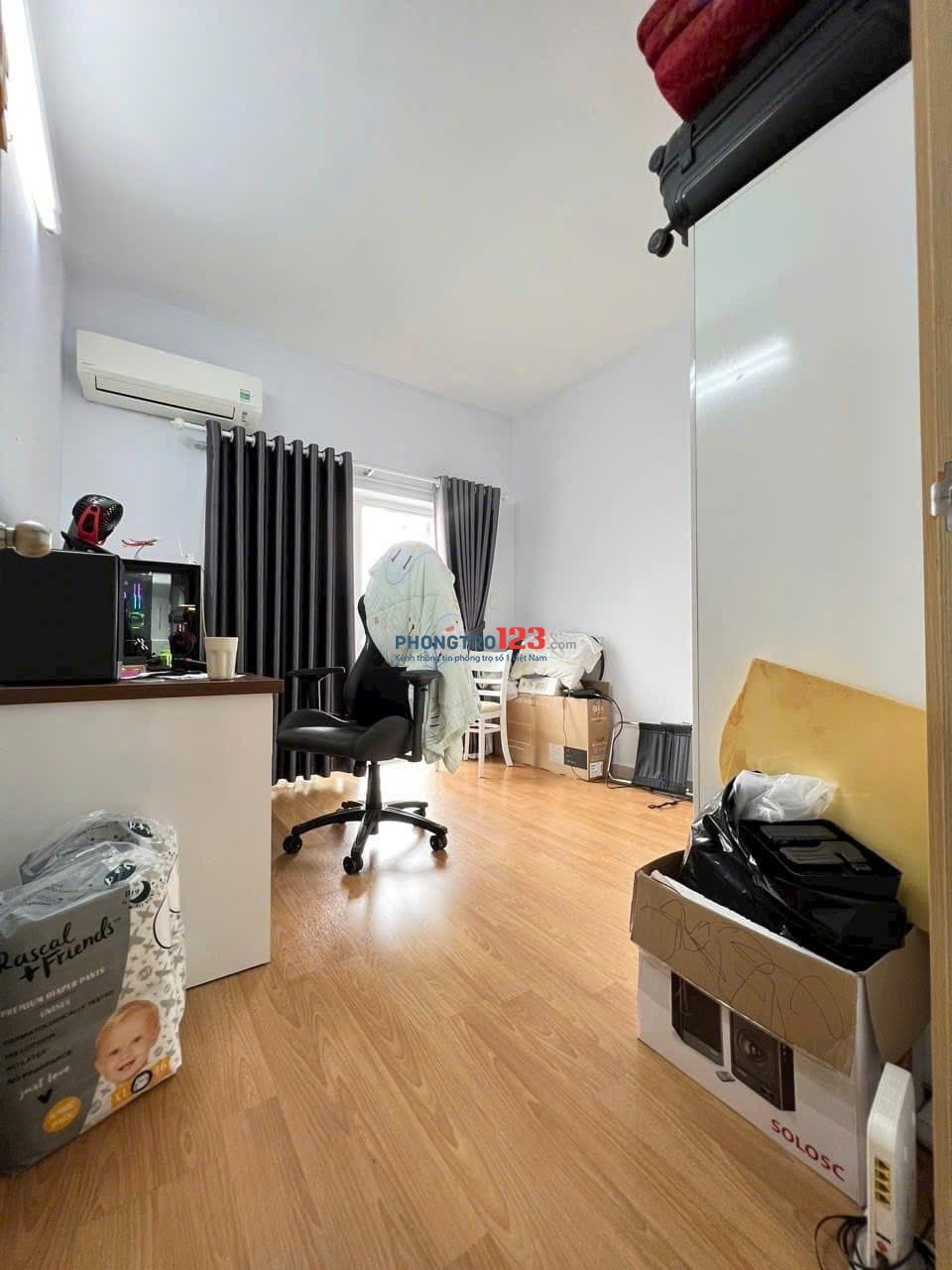 Cho thuê chung cư Phúc Yên 2, Tân Bình, 137m2, 3pn, 2wc, NT, 12tr/th