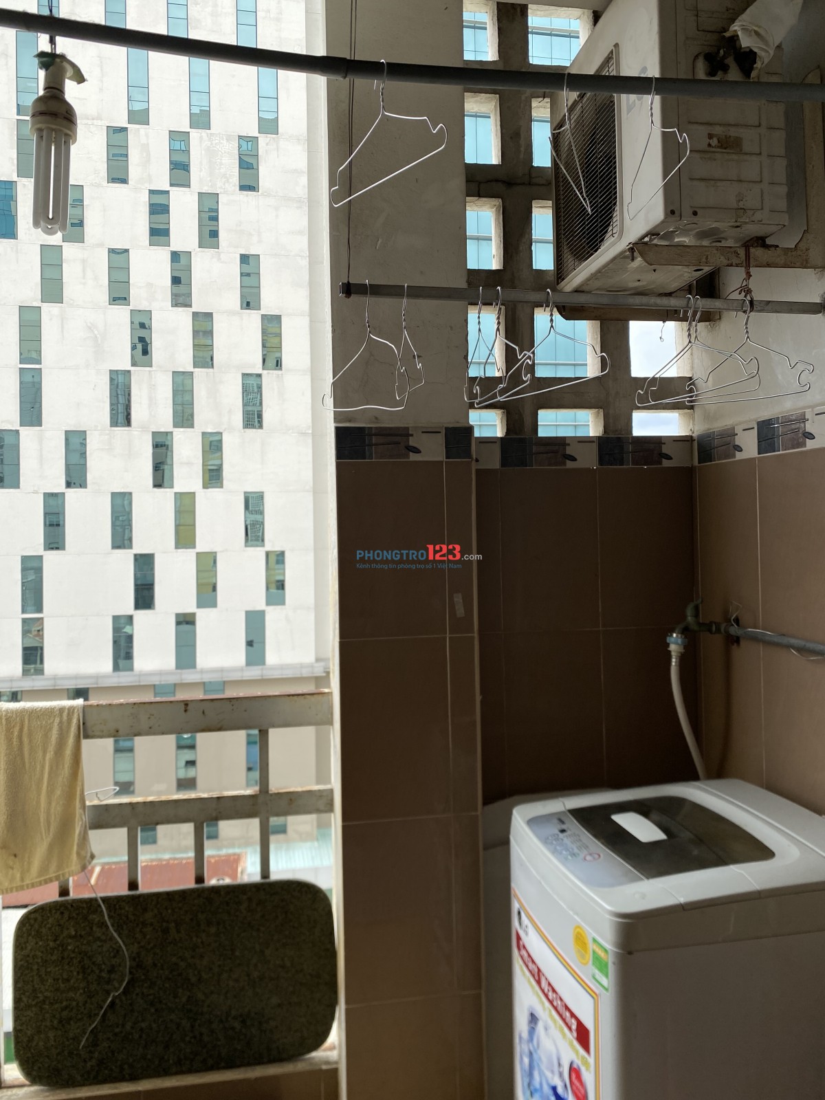 TÌM NỮ Ở GHÉP TRONG CHUNG CƯ 2 PN